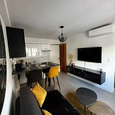 Joli F2, 7 Min De La Gare Apartamento